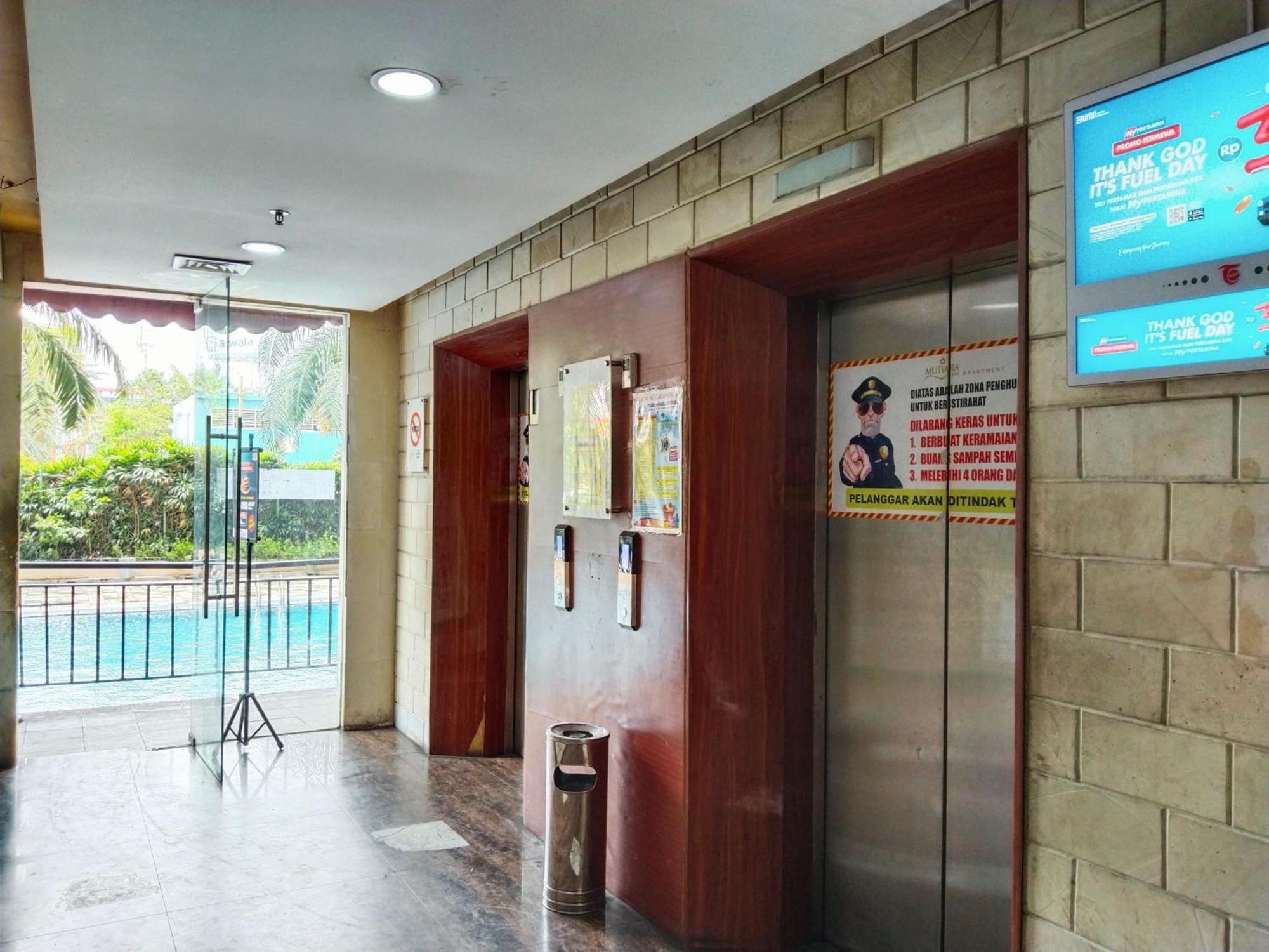 Hotel Amerta Mutiara Powered By Cocotel Bekasi