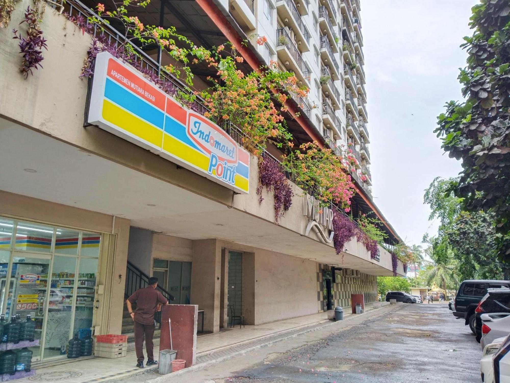 Amerta Mutiara Powered By Cocotel 3* Bekasi